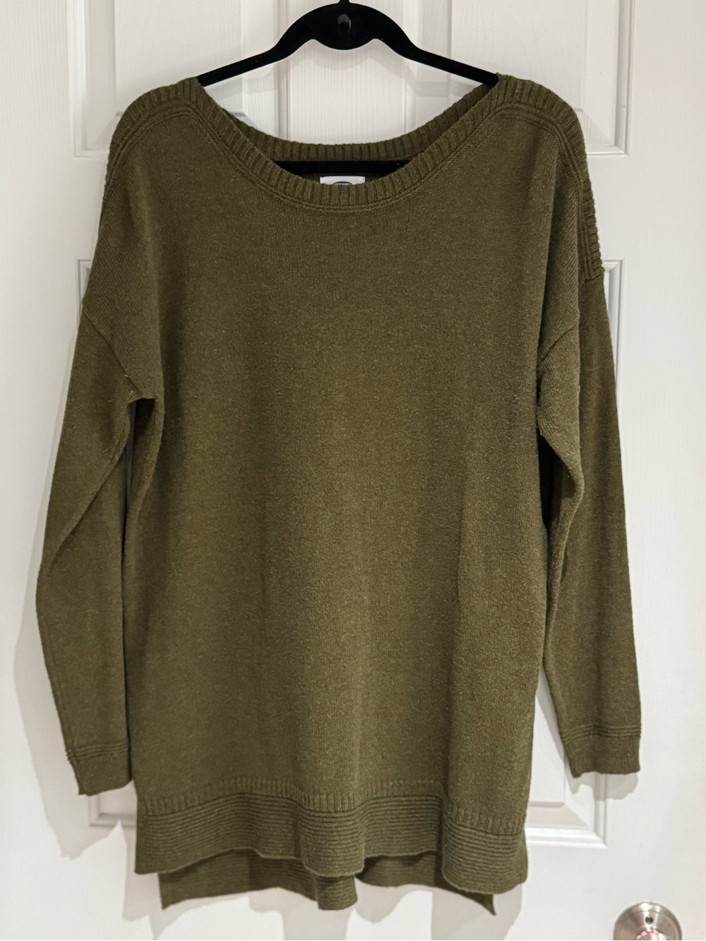 Old Navy Olive Green Scoop Neck Knit Sweater